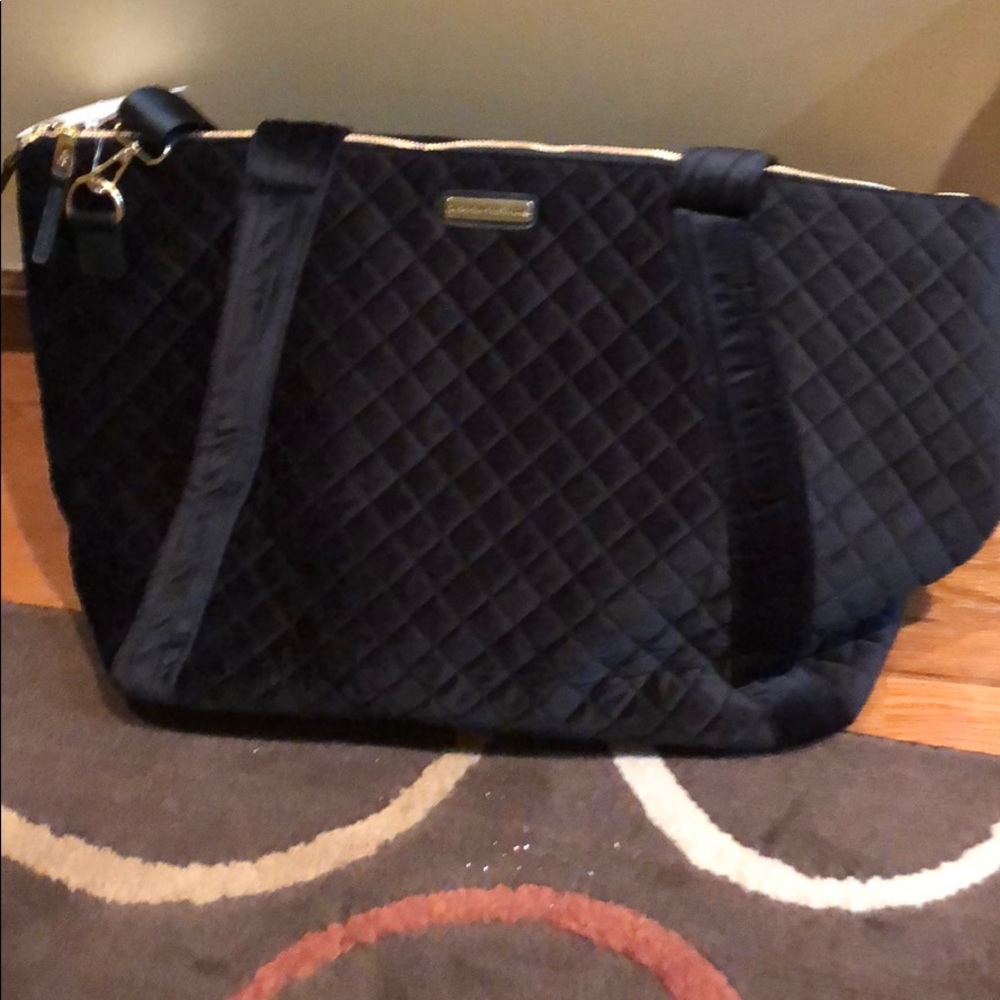 Adrienne vittadini quilted duffle